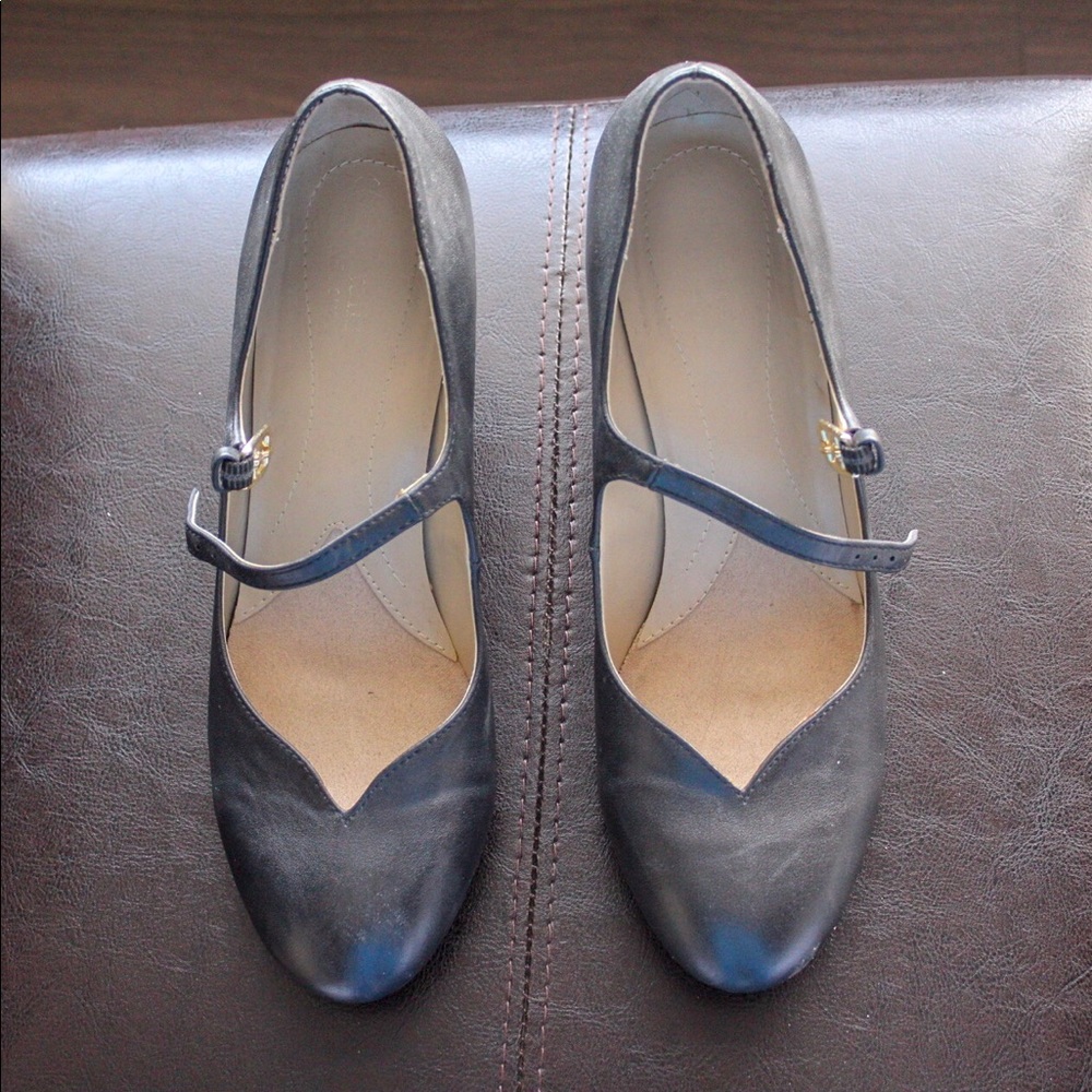 1920s styled heels